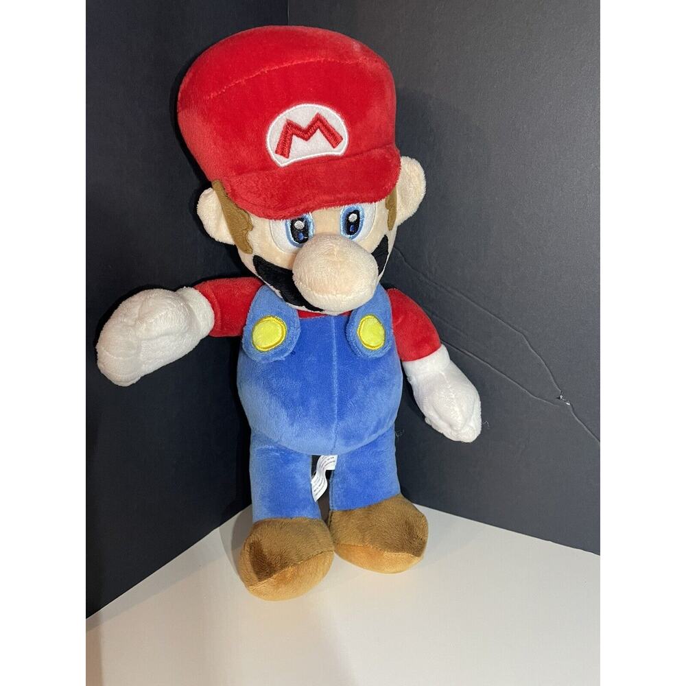 Nintendo Super Mario Plush 2016 15 inches Stuffed Toy Video Game Collectible